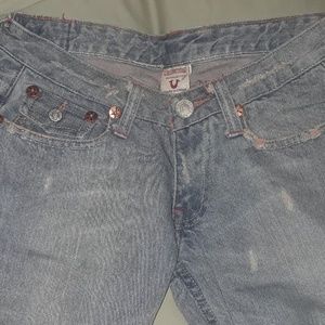 Woman true religion distressed jeans